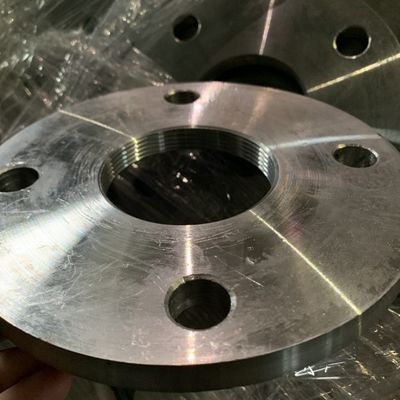 La ligne acier de tuyau a forgé la bride DIN2576 DIN2502 PN10 PN16